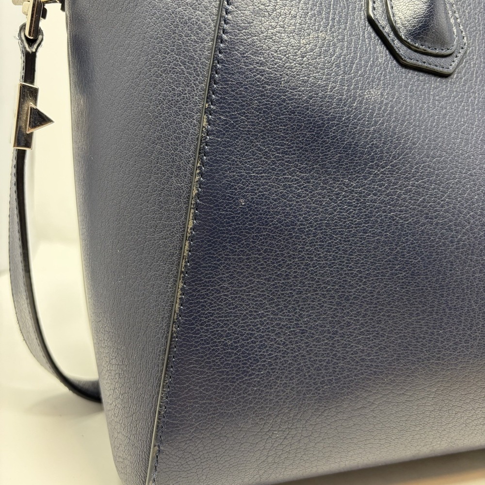 Givenchy Antigona‎ Silver Hardware Shoulder Bag Medium Blue Leather - Picture 16 of 16